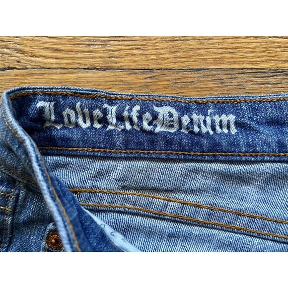 AZZURE ‘The Perfect Fit’ Distressed Cropped Low-Rise Jeans sz 26W x 22L - Picture 8 of 16